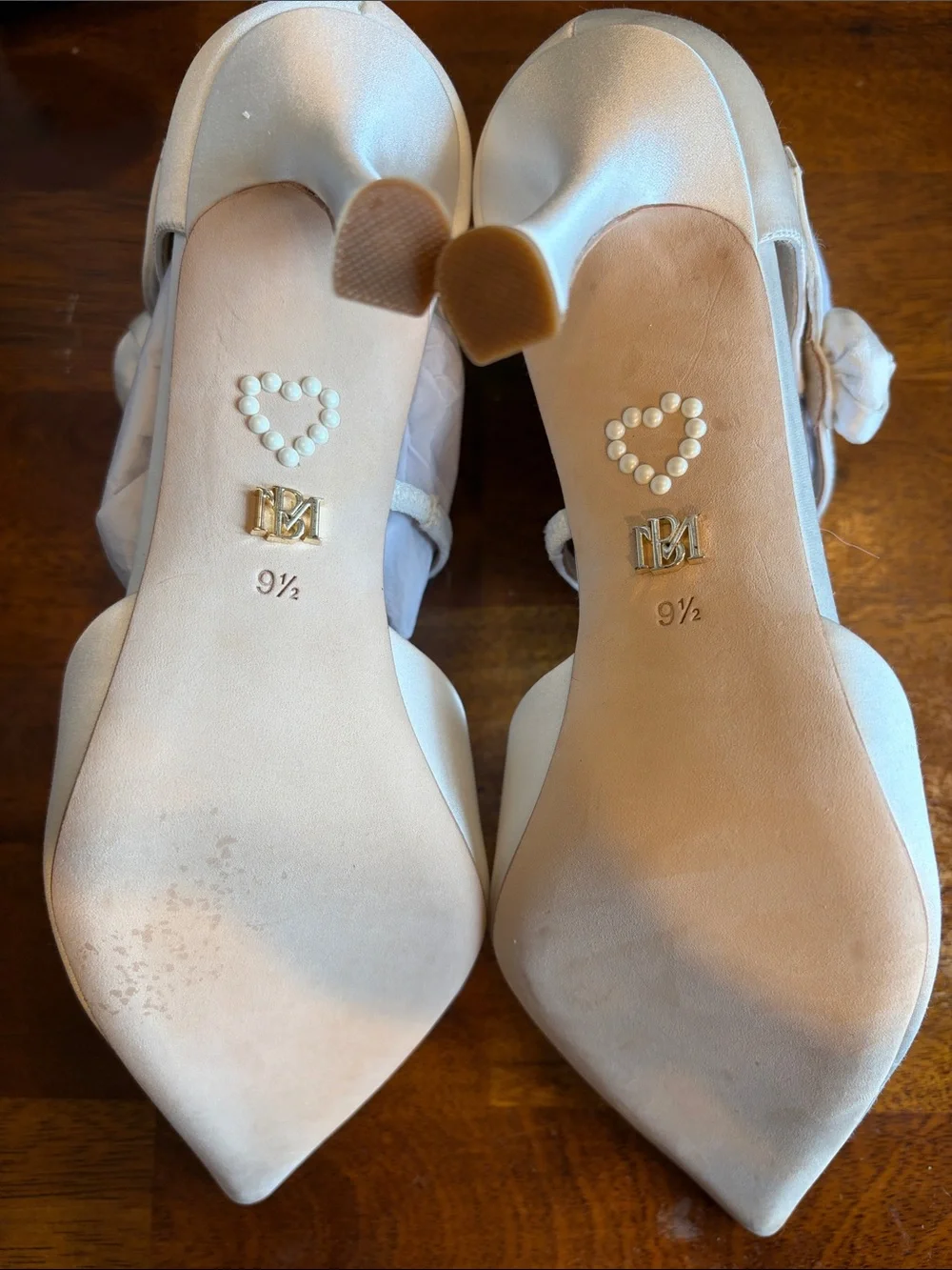 Badgley Mischka elegant ivory